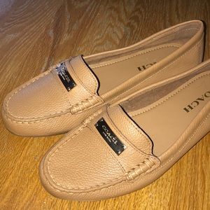 NWOT COACH LEATHER LOAFERS SIZE 7
